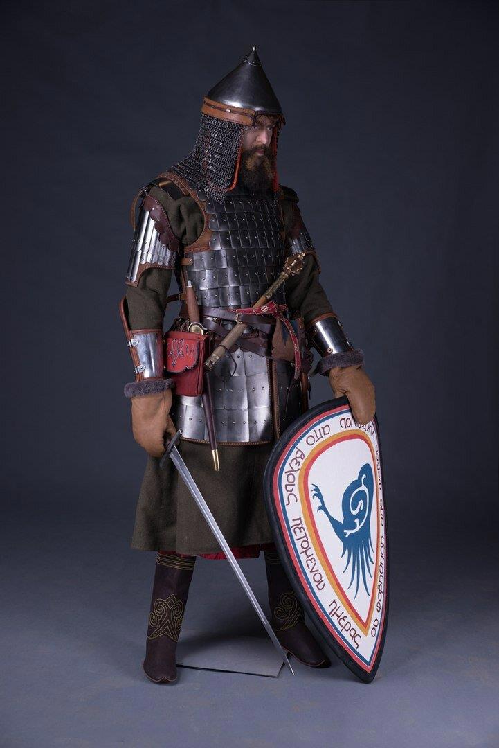 Клепано-пришивная чешуя XIV-XV веков